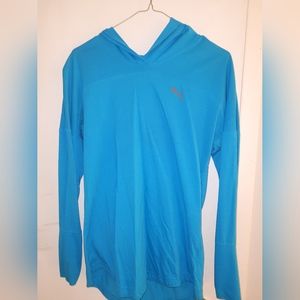 Puma pullover sweater with hood, medium